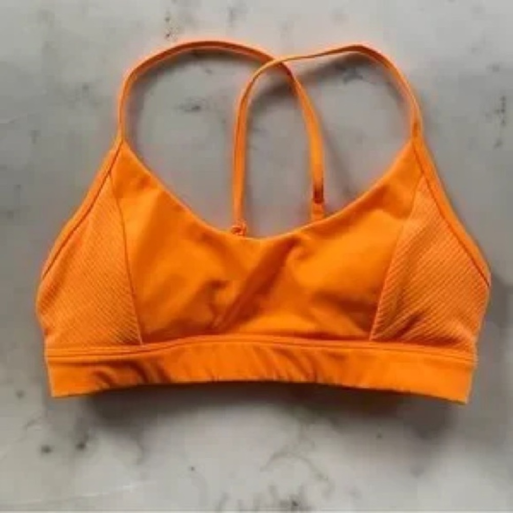 ALO Yoga No Limit Bra in Neon Apricot Orange Size XSmall